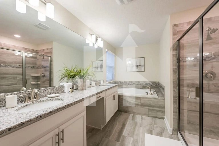 Vacation Home Near Disney, 6 bedrooms