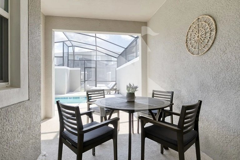 Vacation Home Near Disney, 4 bedrooms