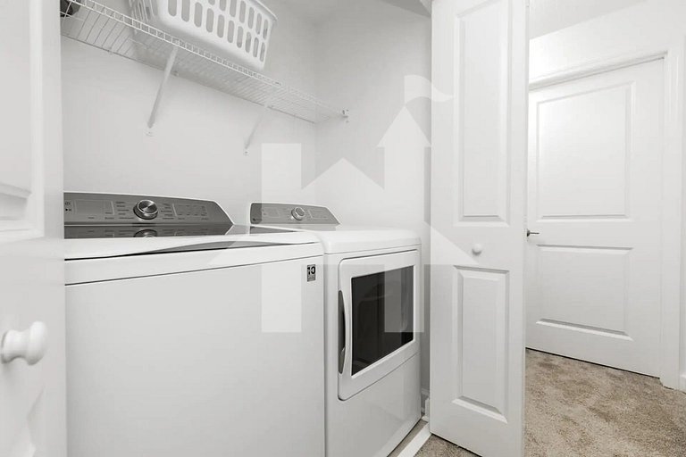 Vacation Home Near Disney, 4 bedrooms