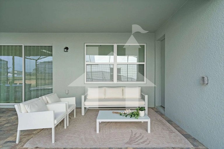 Vacation Home Near Disney, 9 bedrooms