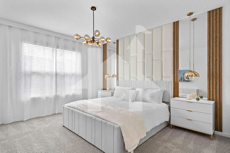Vacation Home Near Disney, 9 bedrooms