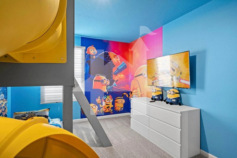 Vacation Home Near Disney, 9 bedrooms