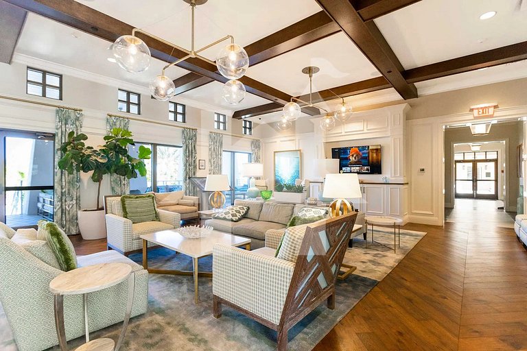 Vacation Home Near Disney, 9 bedrooms