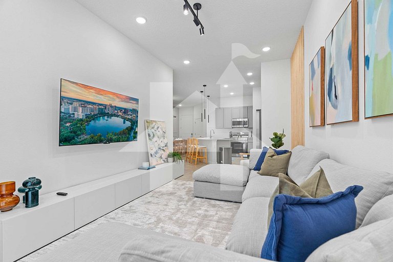 Vacation Home Near Disney, 5 bedrooms
