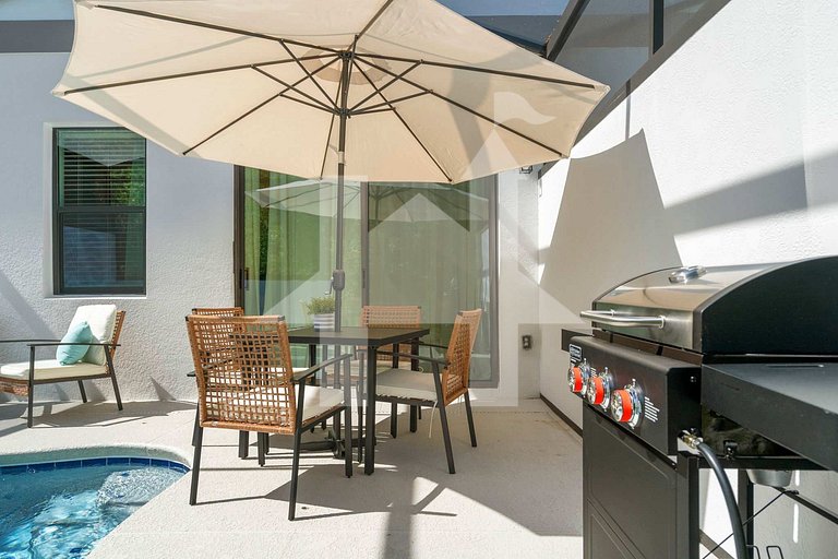 Vacation Home Near Disney, 5 bedrooms
