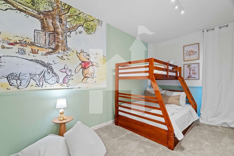 Vacation Home Near Disney, 5 bedrooms