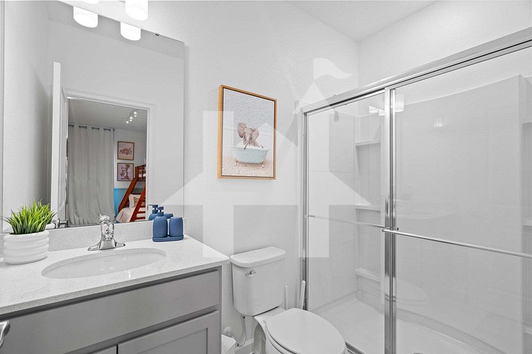 Vacation Home Near Disney, 5 bedrooms