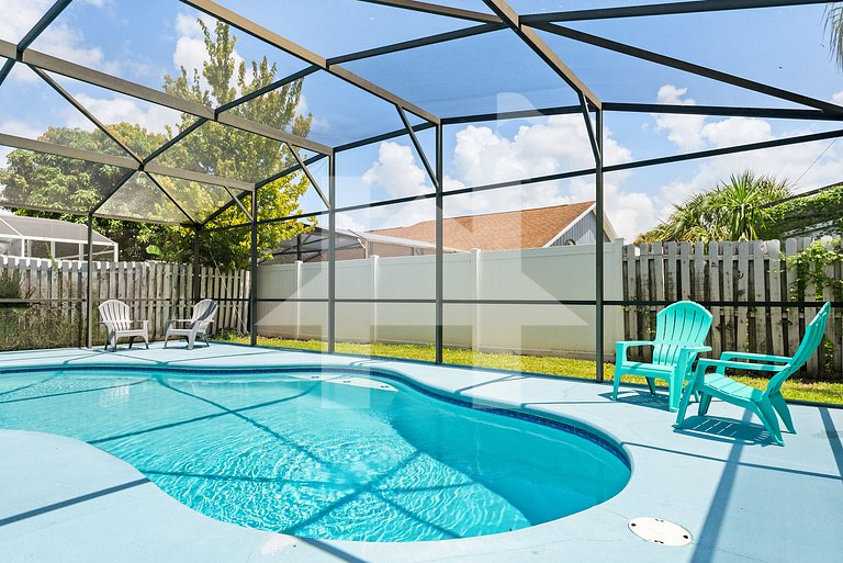 10 mins to Disney! 3BD/2BA w/ Pool and Game Room