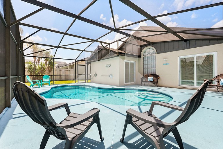 10 mins to Disney! 3BD/2BA w/ Pool and Game Room