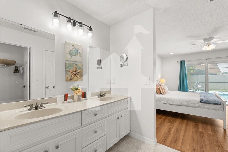 10 mins to Disney! 3BD/2BA w/ Pool and Game Room