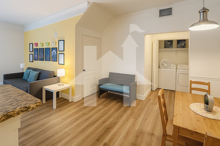 One-Bedroom House for Couples Near Disney