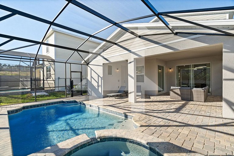 Vacation Home Near Disney, 6 bedrooms