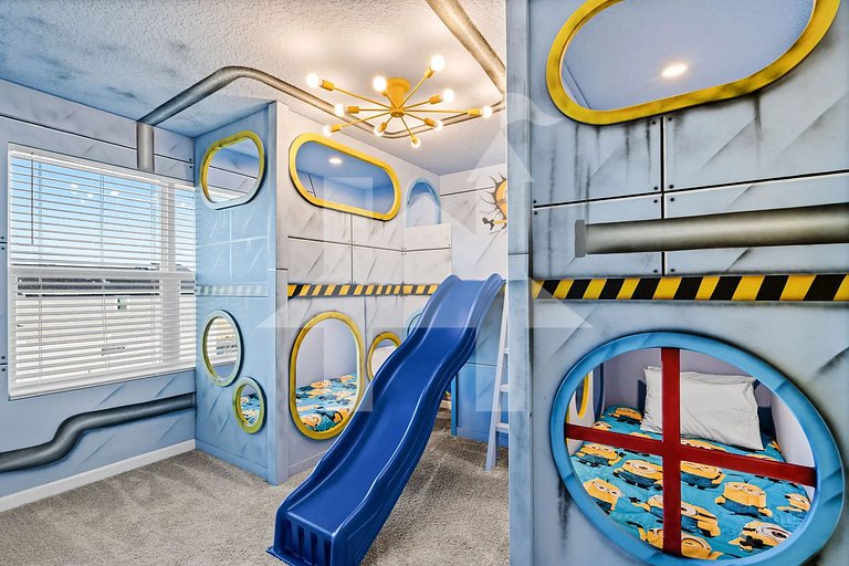 Vacation Home Near Disney, 6 bedrooms