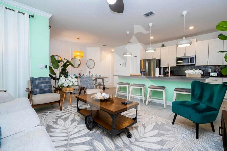 Vacation Home Near Disney, 4 bedrooms