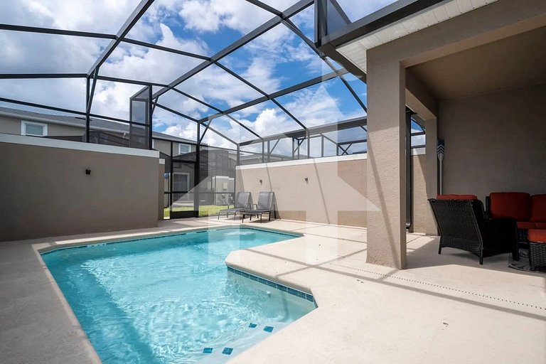 Vacation Home Near Disney, 4 bedrooms