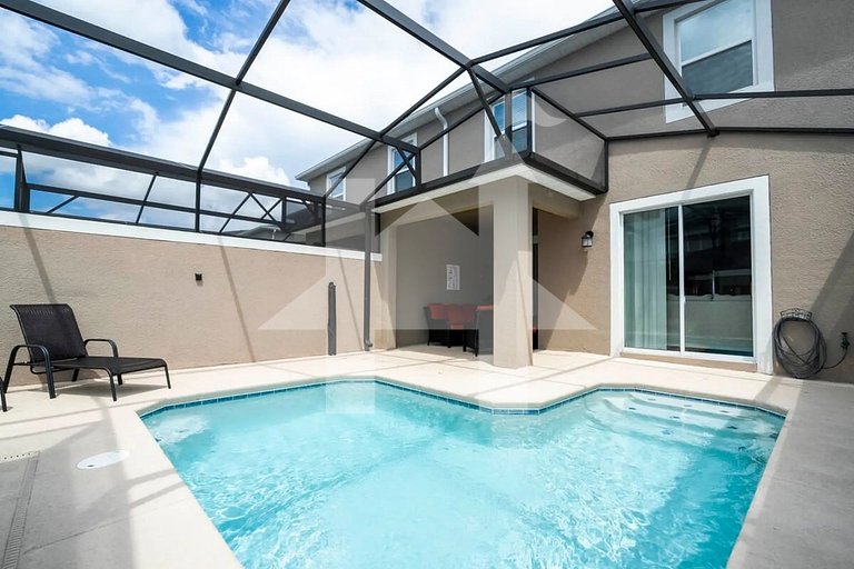 Vacation Home Near Disney, 4 bedrooms