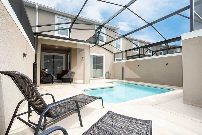 Vacation Home Near Disney, 4 bedrooms