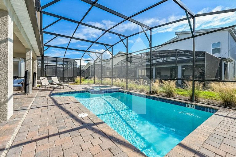 Vacation Home Near Disney, 9 bedrooms