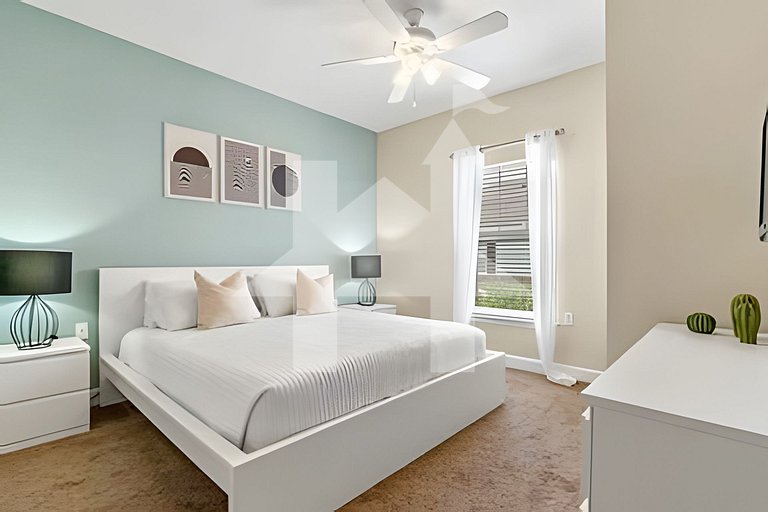 Relaxing 3-Bedroom Getaway in Lucaya Village