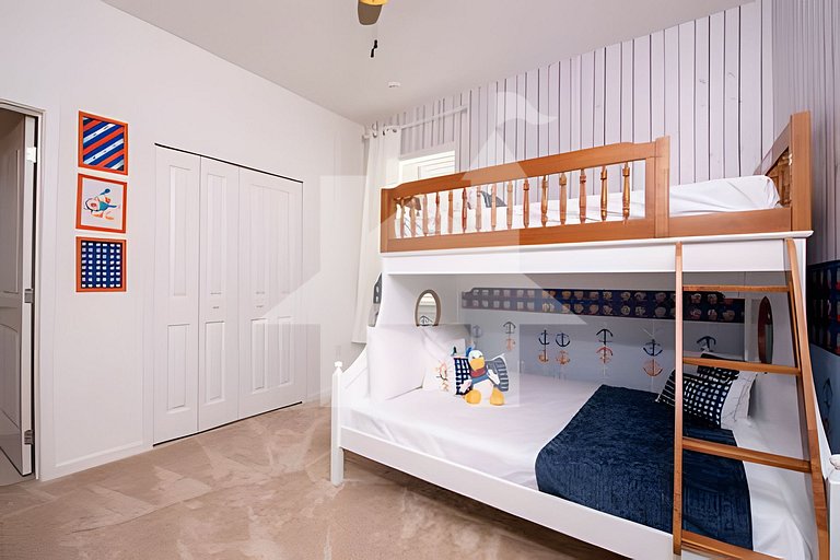 MMC - 4520 · 9BR Disney Home w/ Pool, Spa & Theater Room