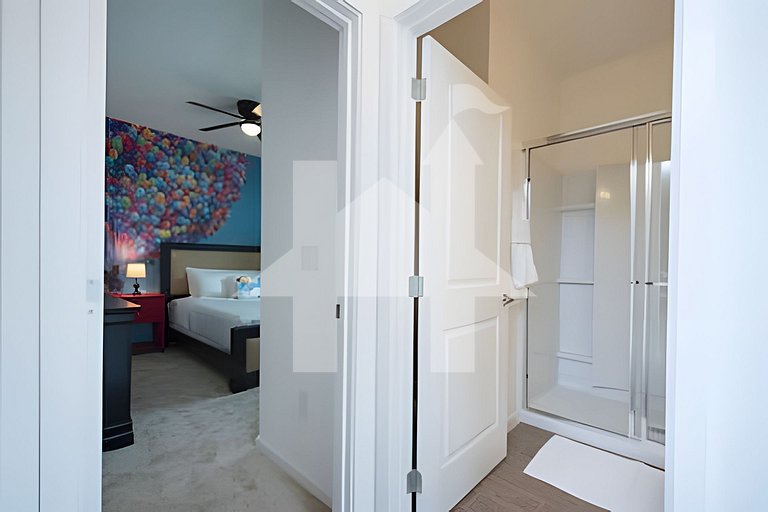 MMC - 4520 · 9BR Disney Home w/ Pool, Spa & Theater Room