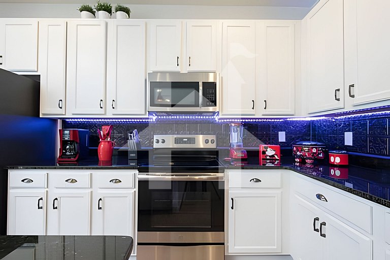 Casa c/ 9Q, piscina, spa e cinema! Perto da Disney