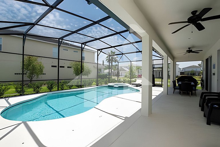 Casa c/ 9Q, piscina, spa e cinema! Perto da Disney