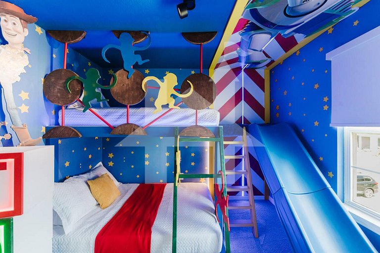 5BD Disney Villa w/ Game Room, Pool & Themed Rooms