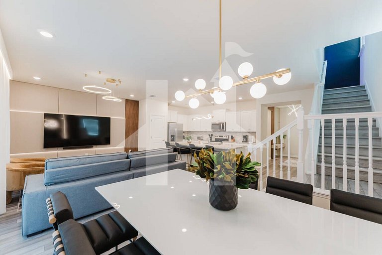 5BD Disney Villa w/ Game Room, Pool & Themed Rooms