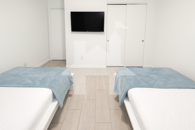 Prime Location! Cozy Villa Near Disney & More