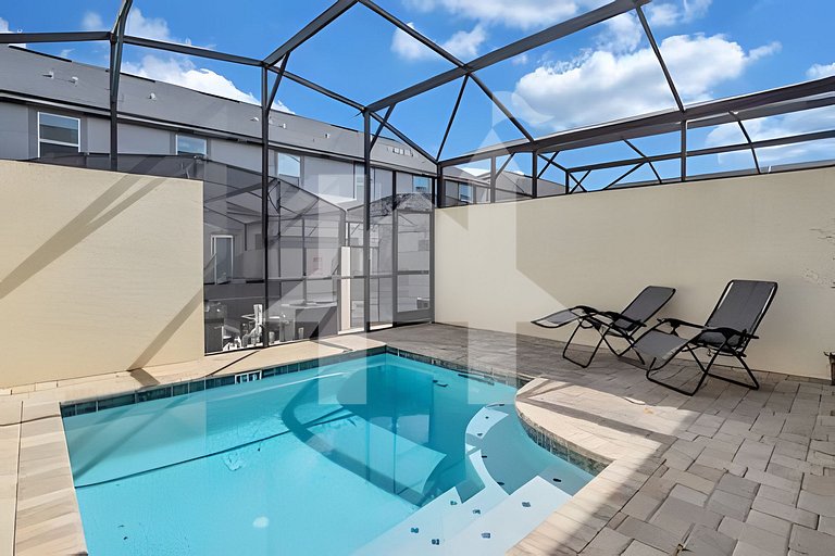 4U - SL1598 · 5BD/4.5BA Luxury Solara Resort