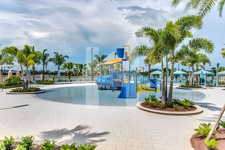 5BD/4.5BA Luxury Solara Resort
