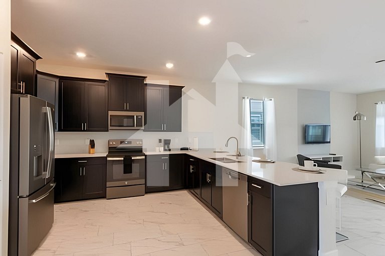 UNE - CGH8 8850 · Spacious 8BR Retreat with Private Pool at