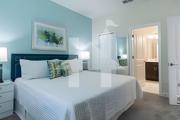 UNE - CGH8 8850 · Spacious 8BR Retreat with Private Pool at