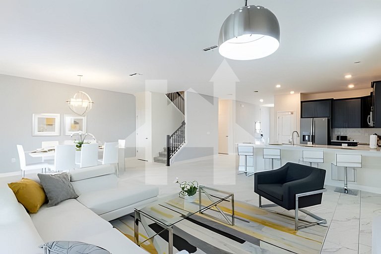 Spacious 8BR Retreat with Private Pool at CG