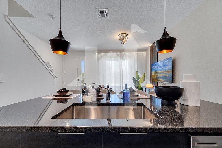Vacation Home Near Disney, 3 bedrooms