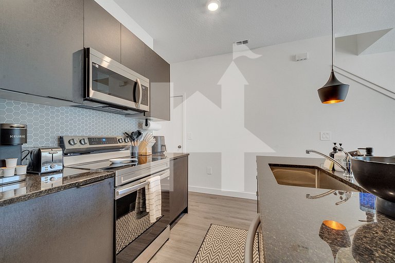 3BR Home Near Disney w/ Office & Fun Corner
