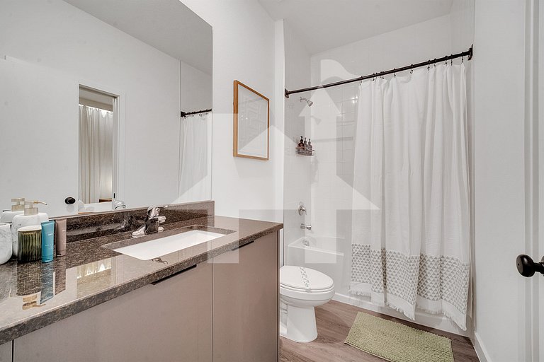 3BR Home Near Disney w/ Office & Fun Corner