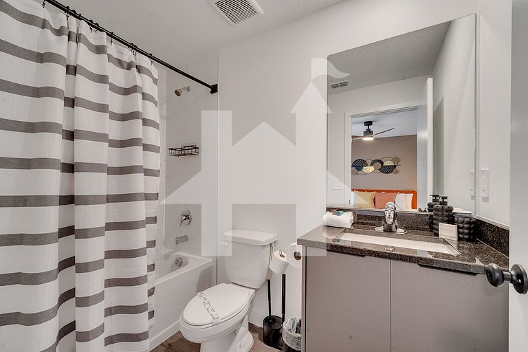 Vacation Home Near Disney, 3 bedrooms