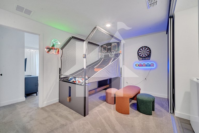 Vacation Home Near Disney, 3 bedrooms