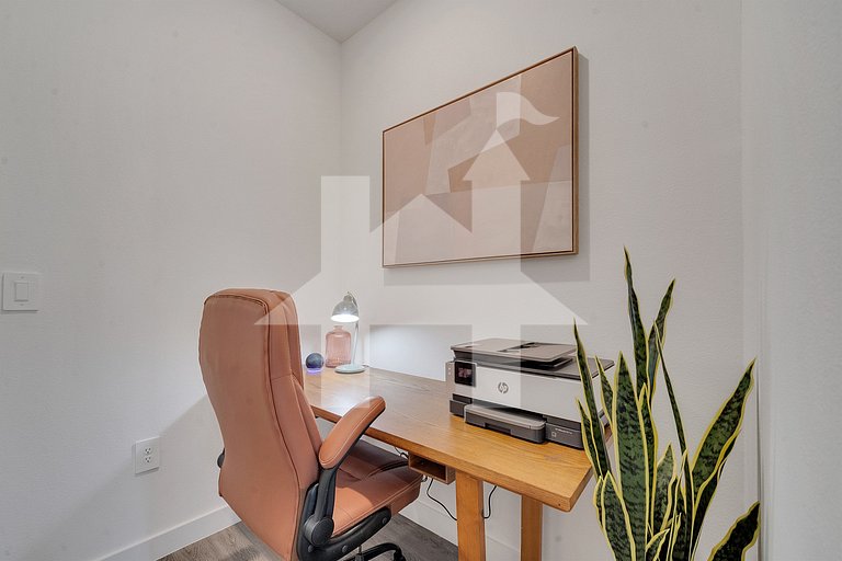 3BR Home Near Disney w/ Office & Fun Corner
