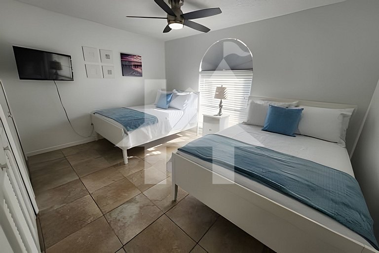 SVH - 3137 · Lakeview Pool Villa, 3BD/2BA 10 min to Disney!