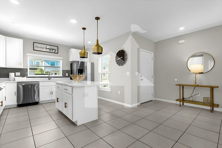 Cozy 3BR Home Near Disney & Outlets