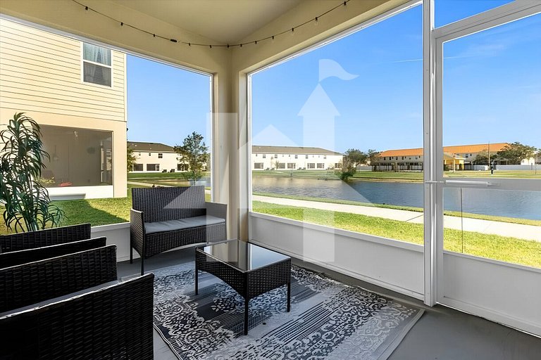 Cozy 3BR Home Near Disney & Outlets