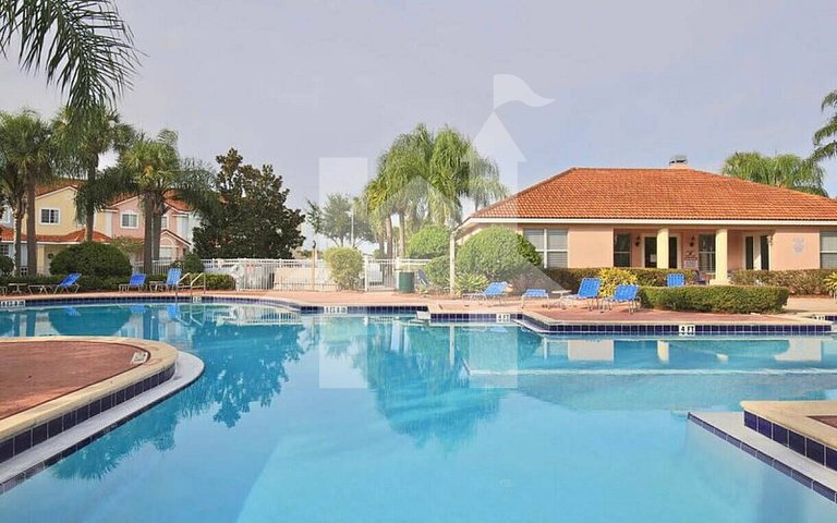 Cozy 3BR Home Near Disney & Outlets
