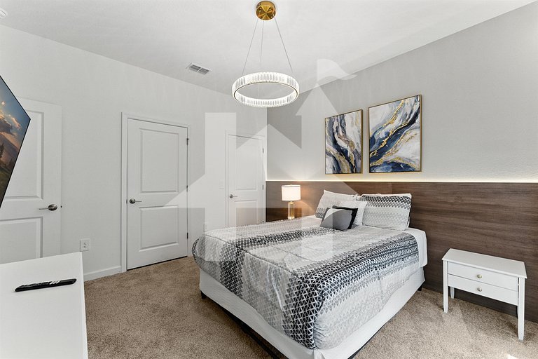4BR Storey Lake Townhome with Pool