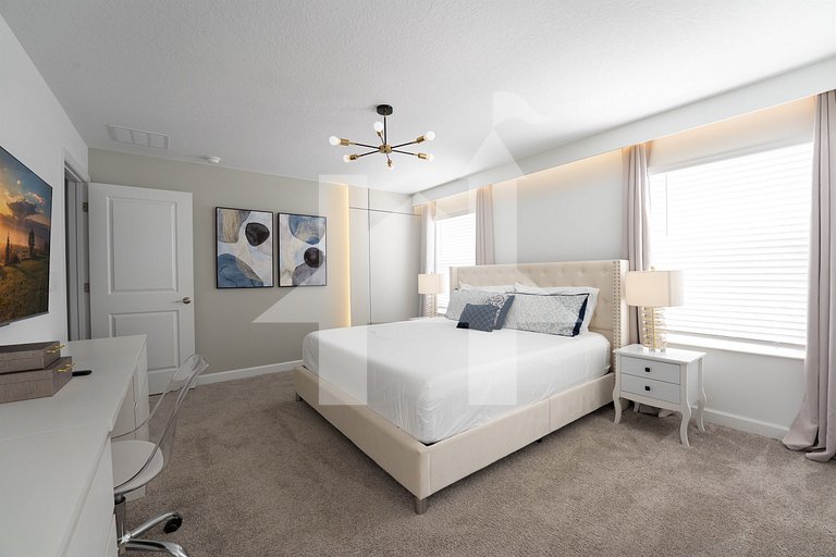 Townhouse 4Q Storey Lake com Piscina