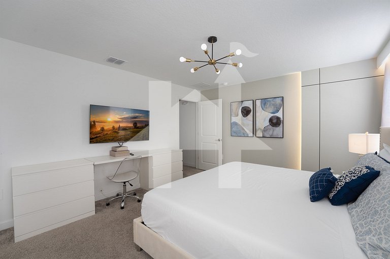 4BR Storey Lake Townhome with Pool