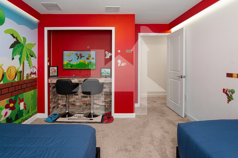 4BR Storey Lake Townhome with Pool