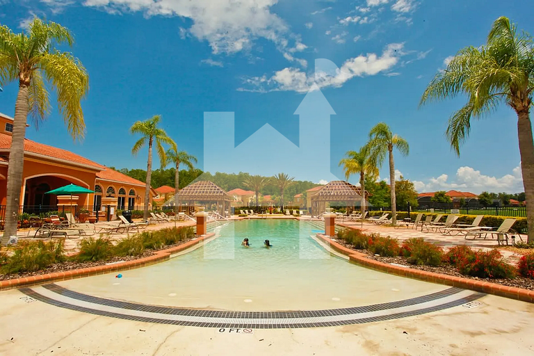 Casa Temática com Piscina e Conforto